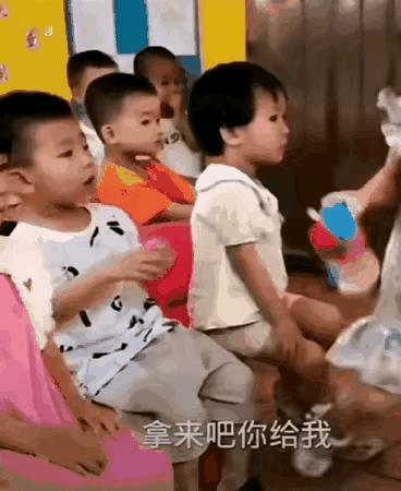 这算不算校园霸凌。[捂脸][捂脸][捂脸]