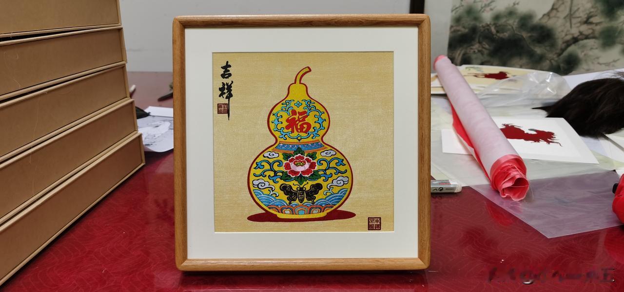 刚刚看到一个新闻，整破防了！
一个老人站在寒风中足足等了四个小时，直到看到儿媳妇