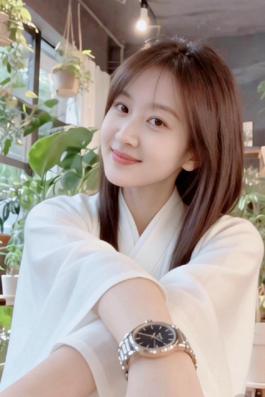 正如那句诗所言：“春有百花秋有月，夏有凉风冬有雪”，只要愿意用心体会，四季流转、