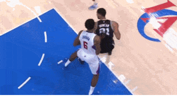 球星经典招式 2：石佛邓肯的打板投篮！