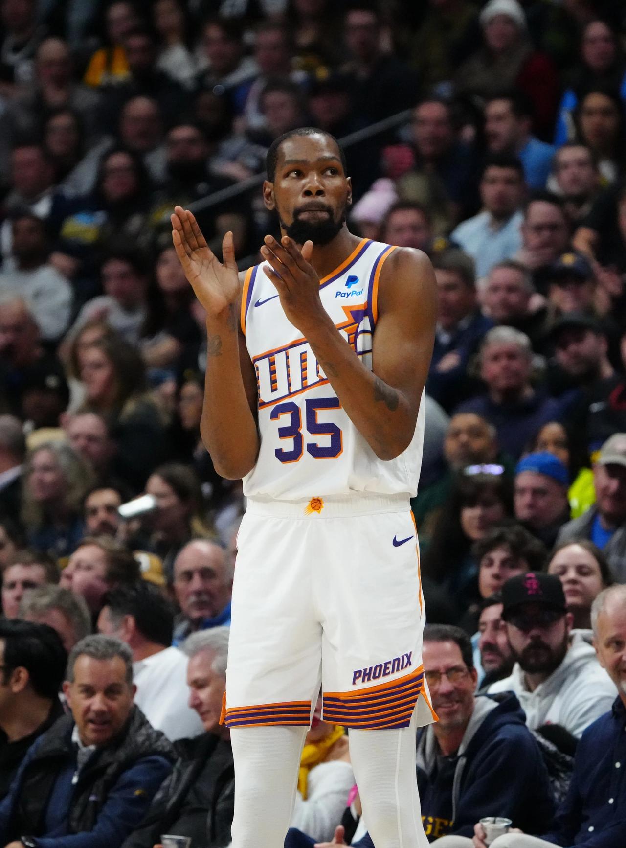 太阳压哨进入季后赛，湖人真的帮忙干掉了了鹈鹕！！！
NBA常规赛收官战，太阳客场