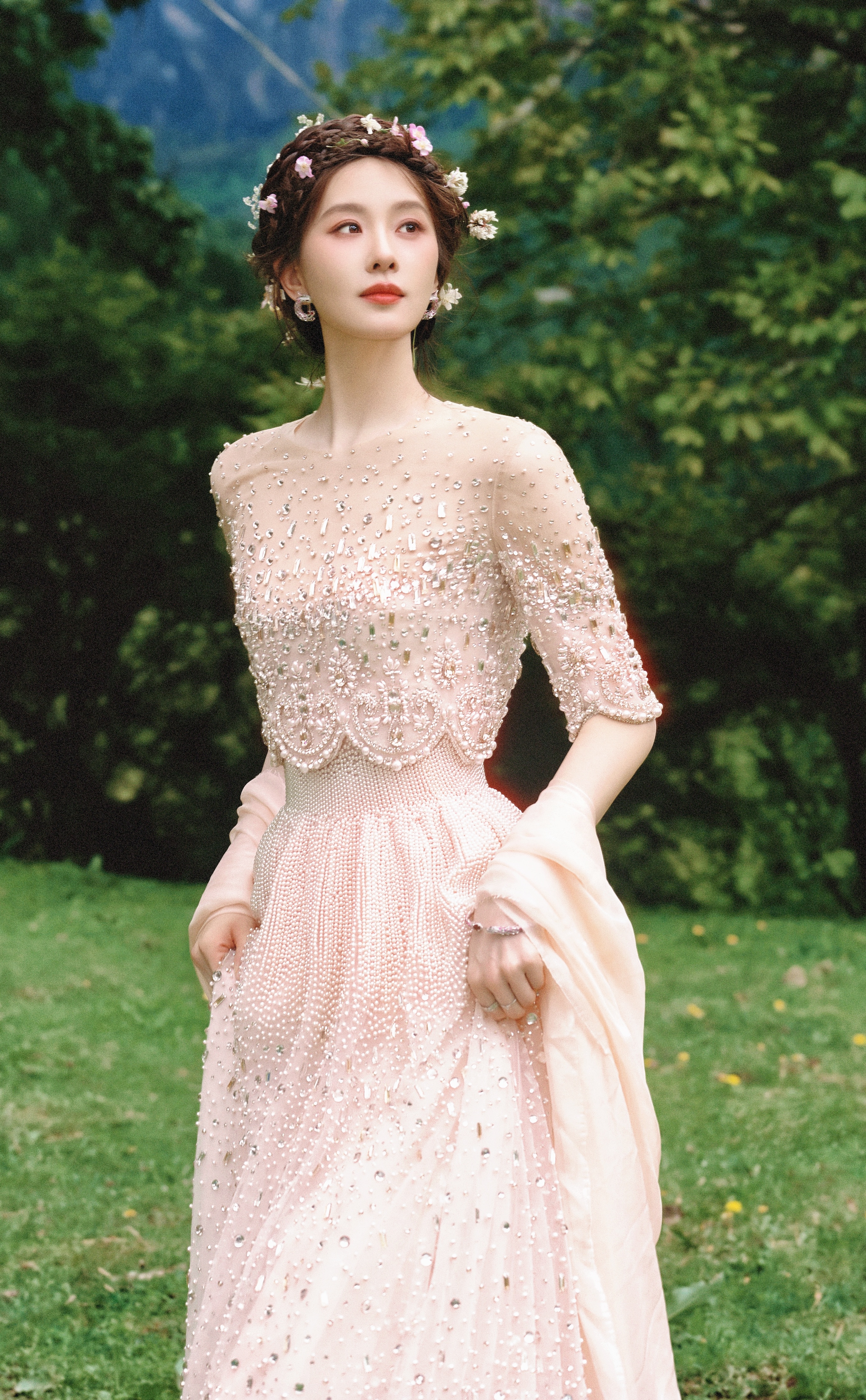 她是森林的女儿📷刘诗诗 ✨VOGUE出发图