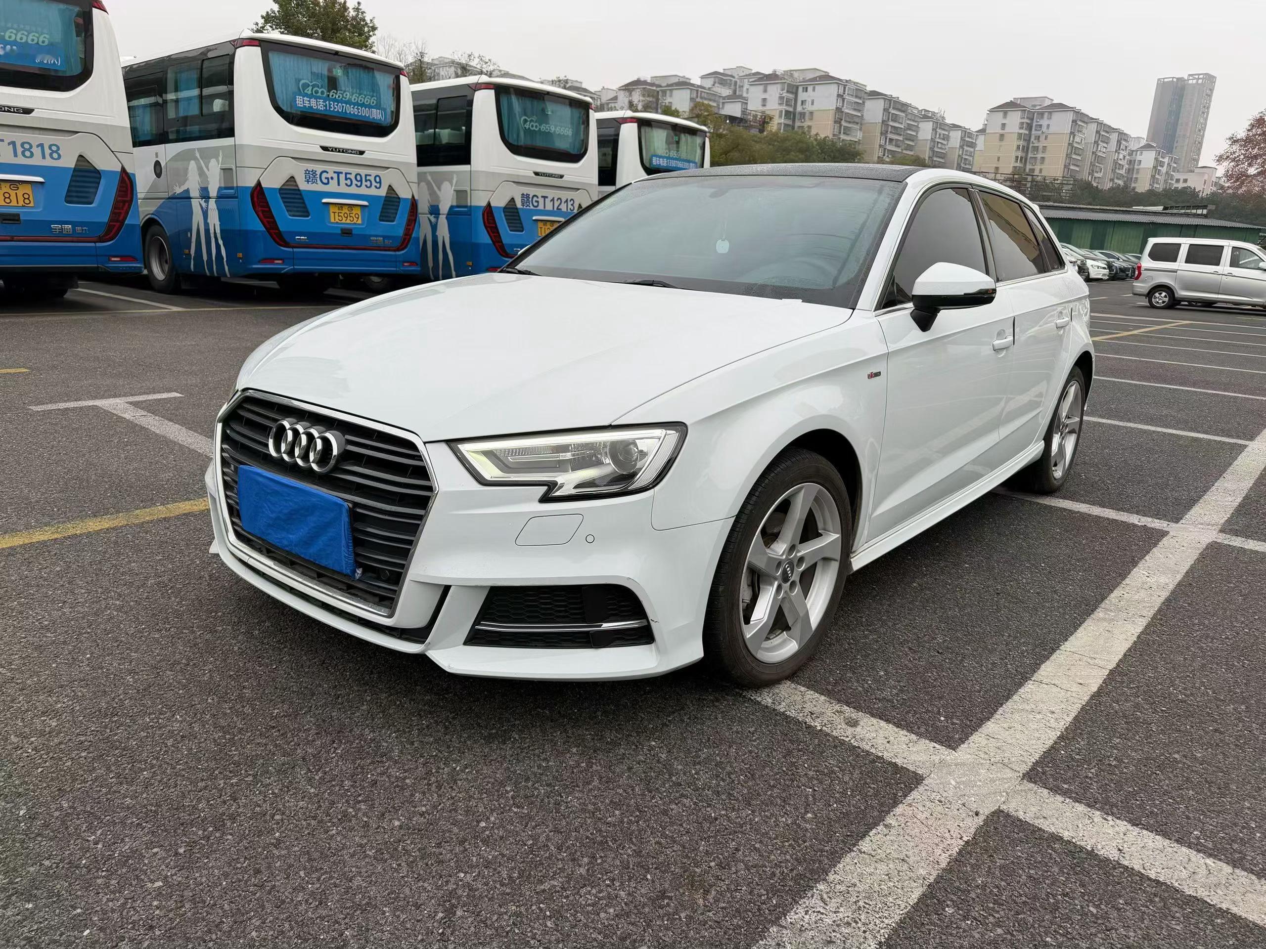 最近搞定的三台淘车单 第一台 奥迪A3 两厢时尚版2018年 1.9万公里第二台