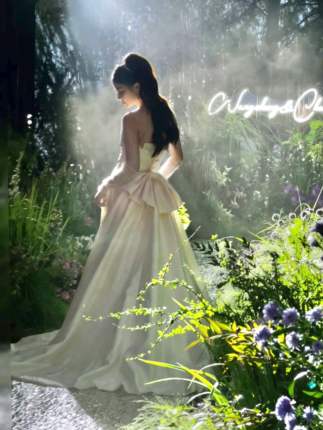 花絮live图欣赏🌷在巴厘岛结完婚了