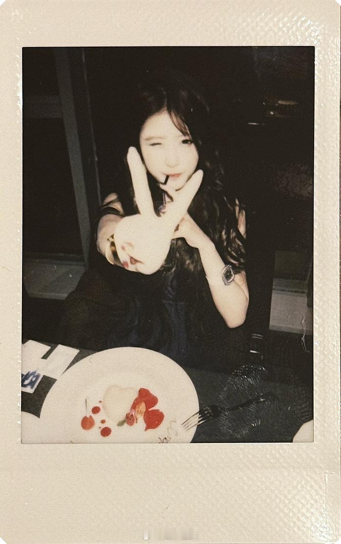 12.4的照片发一下。老天保佑金山银山全都有 