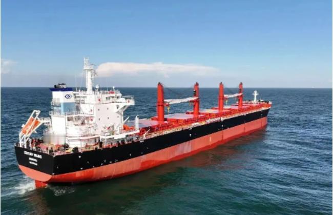 “千阳号”“兴业号”两艘中国油轮，正在逼近委内瑞拉！美国下令“海上全面封锁”，过