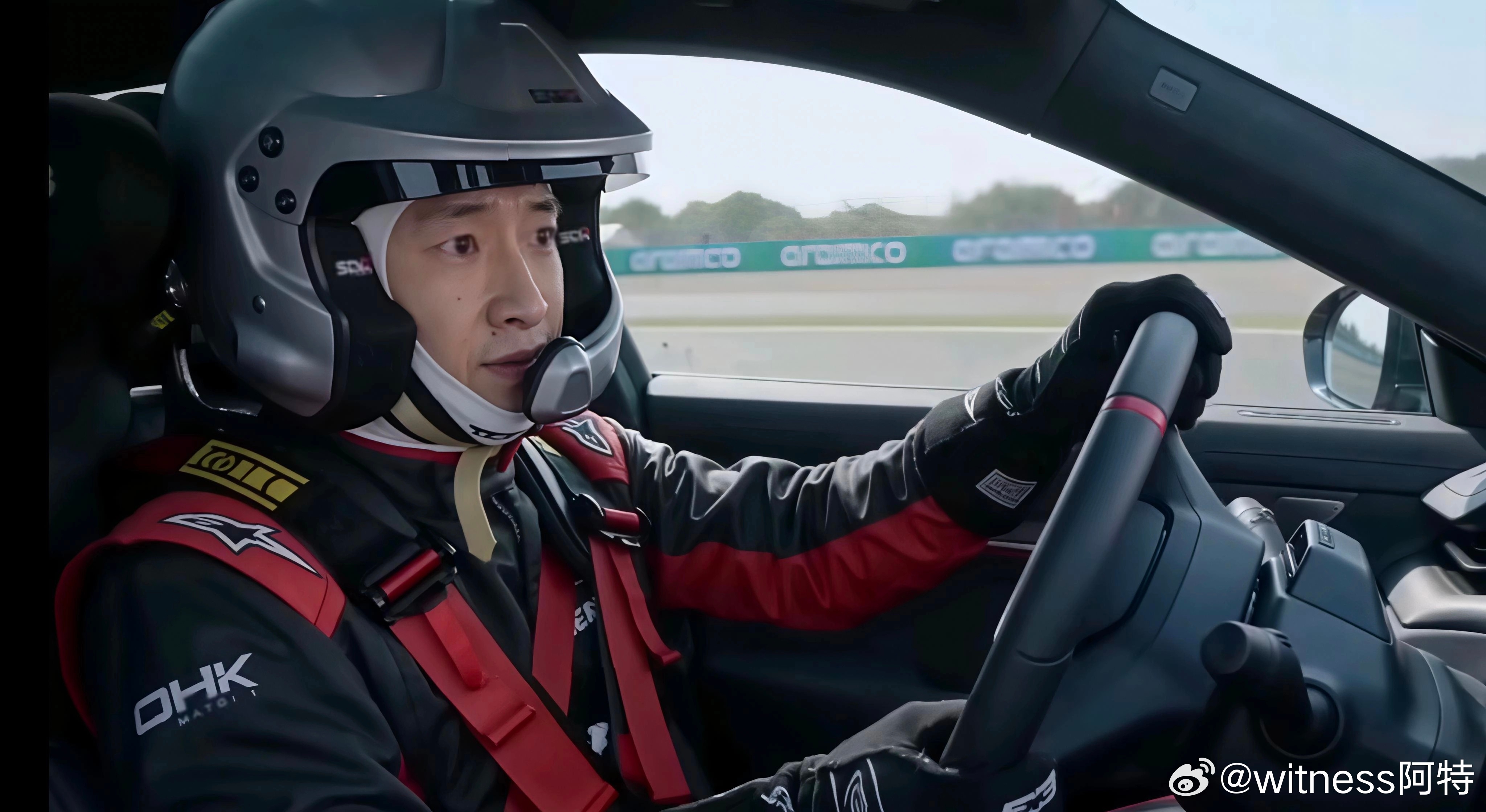 张驰居然申请使用了，从来没有人启用过的蓝皮书48款三条的条款——独自驾驶，不使用