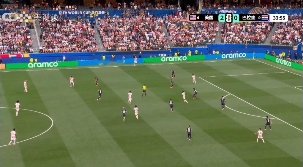 美国已经2-0领先巴拉圭了！几乎全场压制对手！美国男足好像并不弱！尽管足球不是美