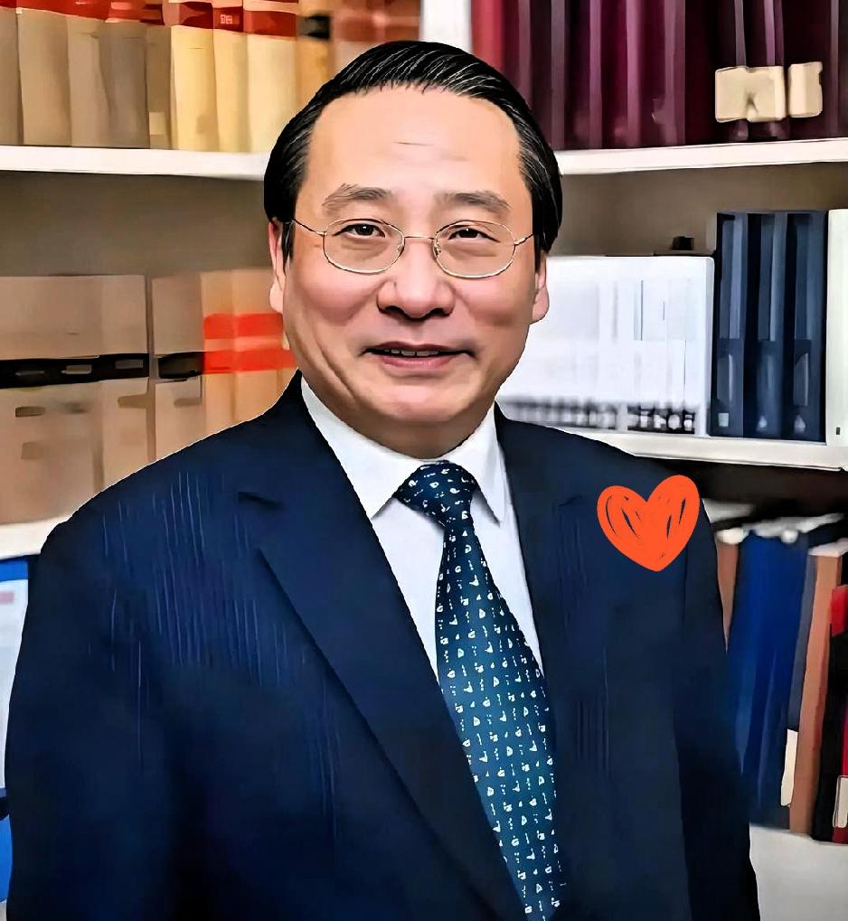 太过瘾了
在BBC最新一期节目中，高志凯被主持人问到：“作为东方大国，你们是否认