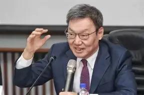 马英九执政时首席智囊苏起再抛重磅研判；“台湾没有了谈判统一的筹码，错过了议价的窗