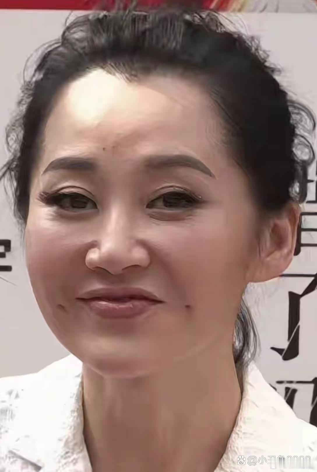 56岁许晴真实的模样原来是这样！ 