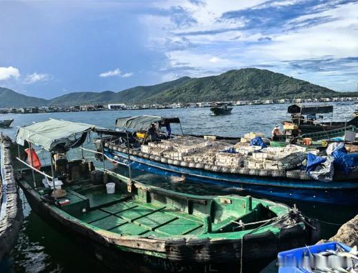 【财富晚茶-午间投资】十点重磅：突然异动外围信息；凯大催化：前期双顶今日突破；沪