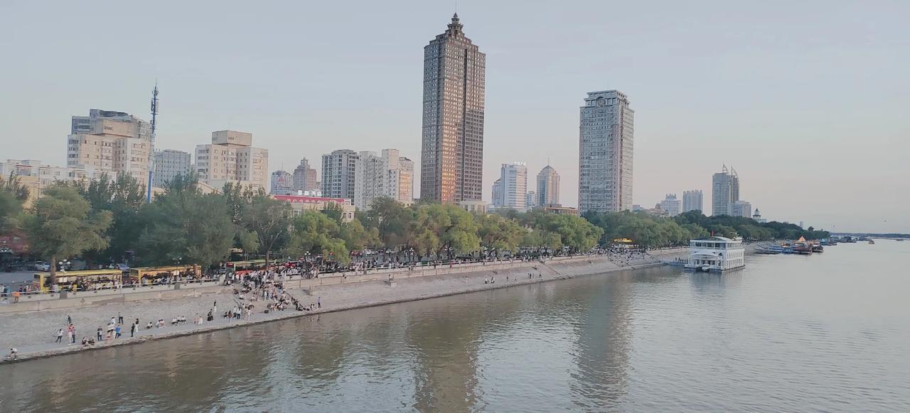 江北又要新建公园啦！最近几年哈尔滨的城市绿化项目一直在行动，一直在扩建，目的就是