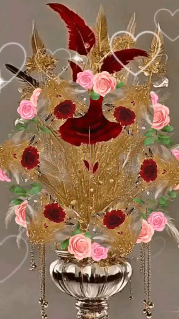 十二月一日，鸿运当头，祝福送给你。祝你一帆风顺、二龙腾飞、三阳开泰、四季平安。