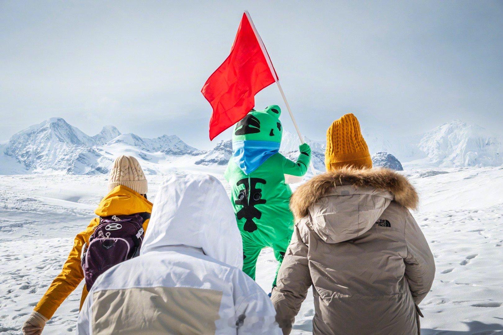 早鸭[太阳]，今天从林芝到昌都再到那曲的西藏东南雪山冰川探秘之旅继续。视频戳：