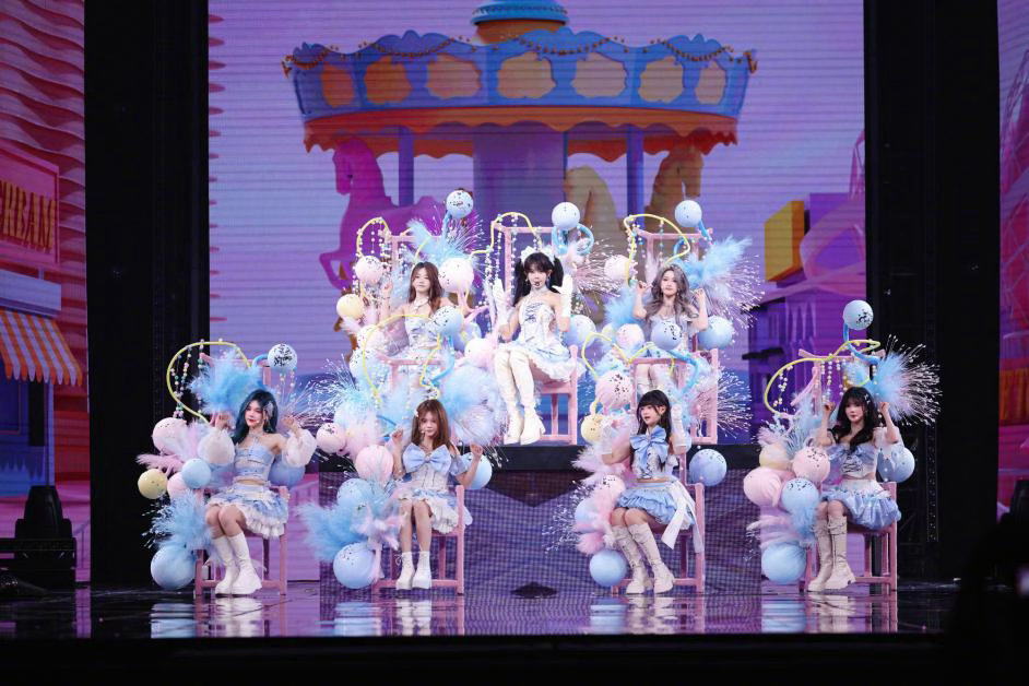 SNH48水着团综和《声动星河》两大企划并行，SNH48这个夏天的叙事密度其实远
