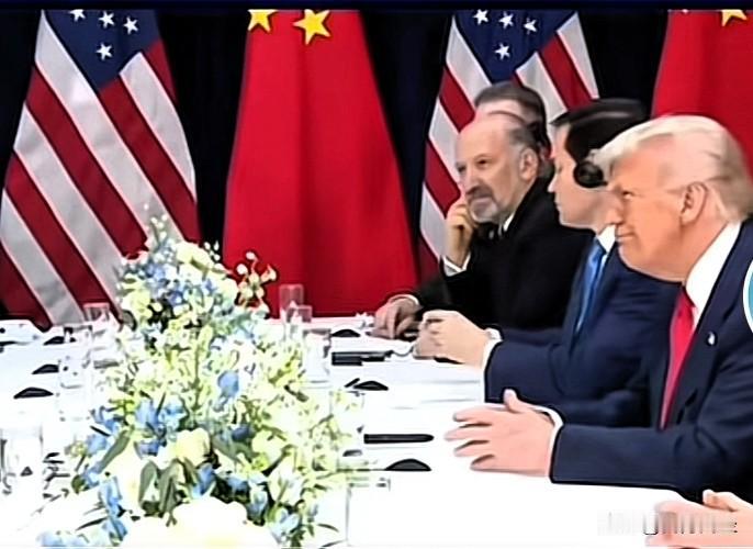 特朗普给人的印象，嘴里说着最好听的话，背后办着最狠的事，还要装作是个主持世界公平