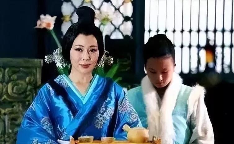 娶妻不贤毁三代，霍光被灭族就是例子

霍光算是下场最惨的权臣，生前铲除政敌和废立