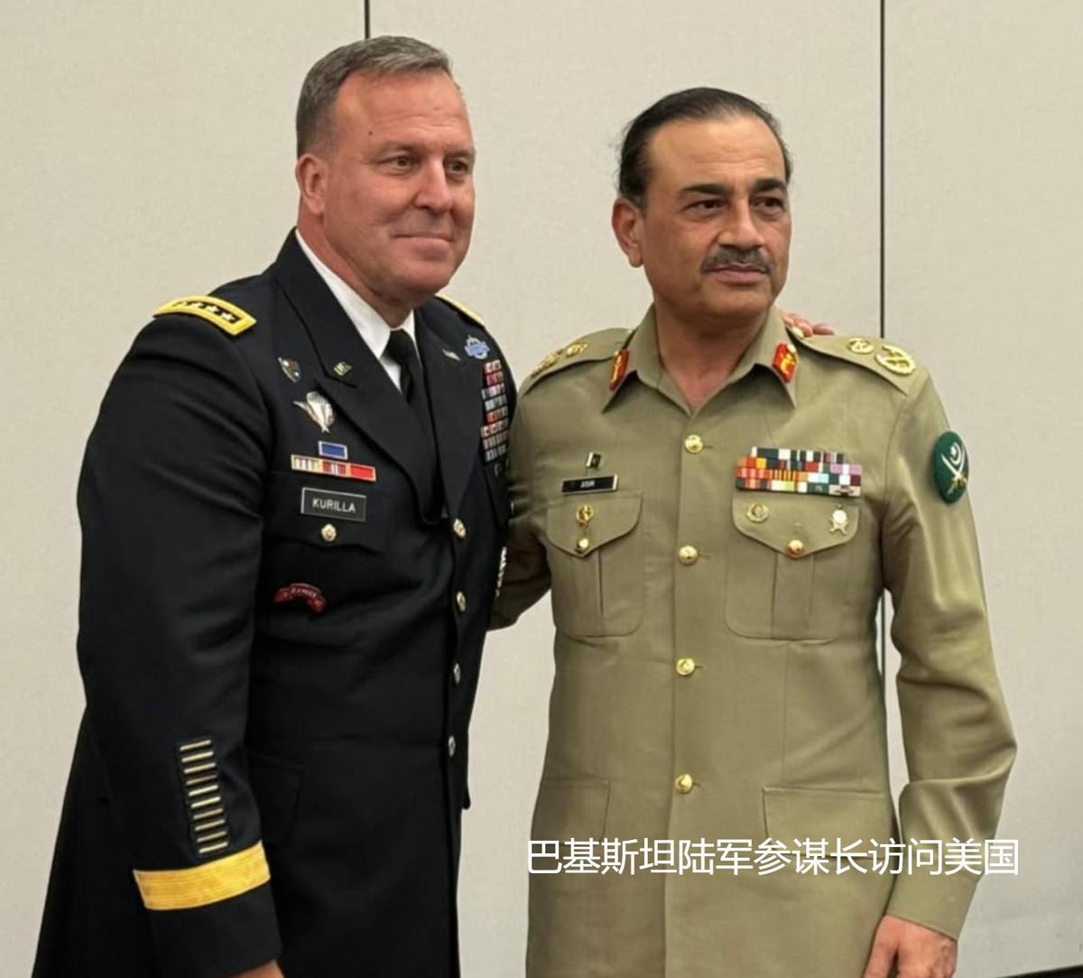 巴基斯坦没料到美国说变脸就变脸，直接把他们和中国一起视为美国威胁，巴亲美派很无奈