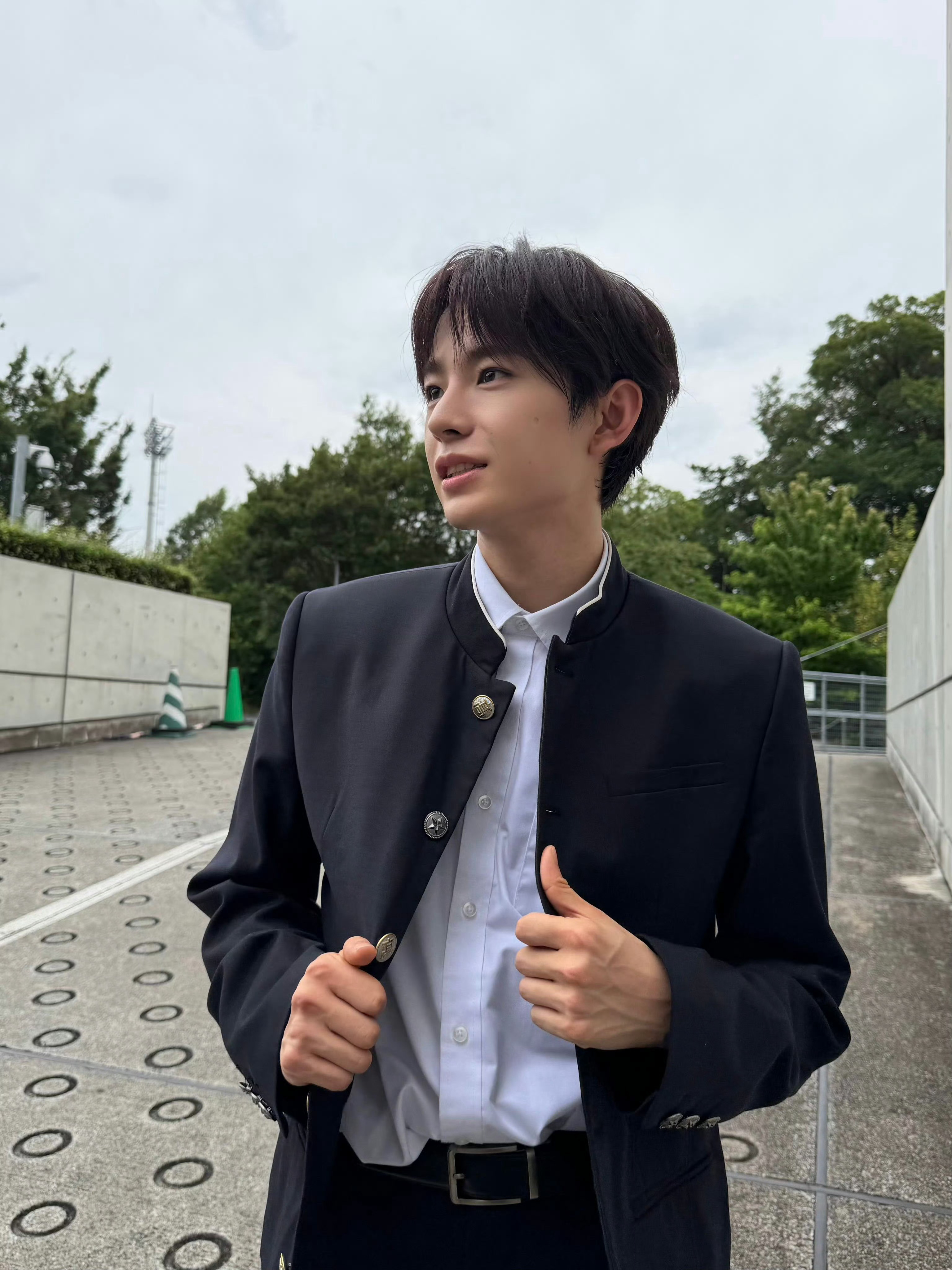 学长…放学可以一起走吗… 