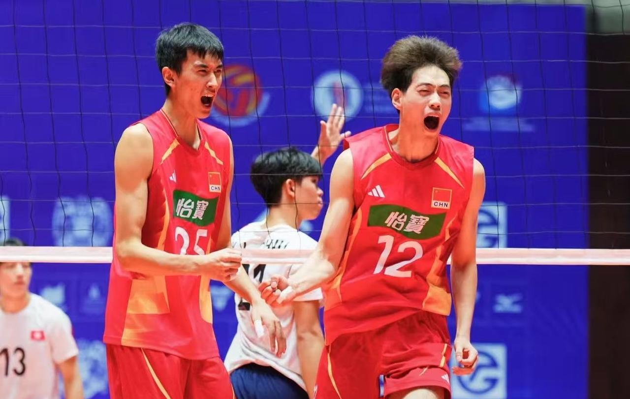 【中国男排0:3蒙古 半决赛对韩国】
亚洲东区男排锦标赛中国0:3不敌东道主蒙古