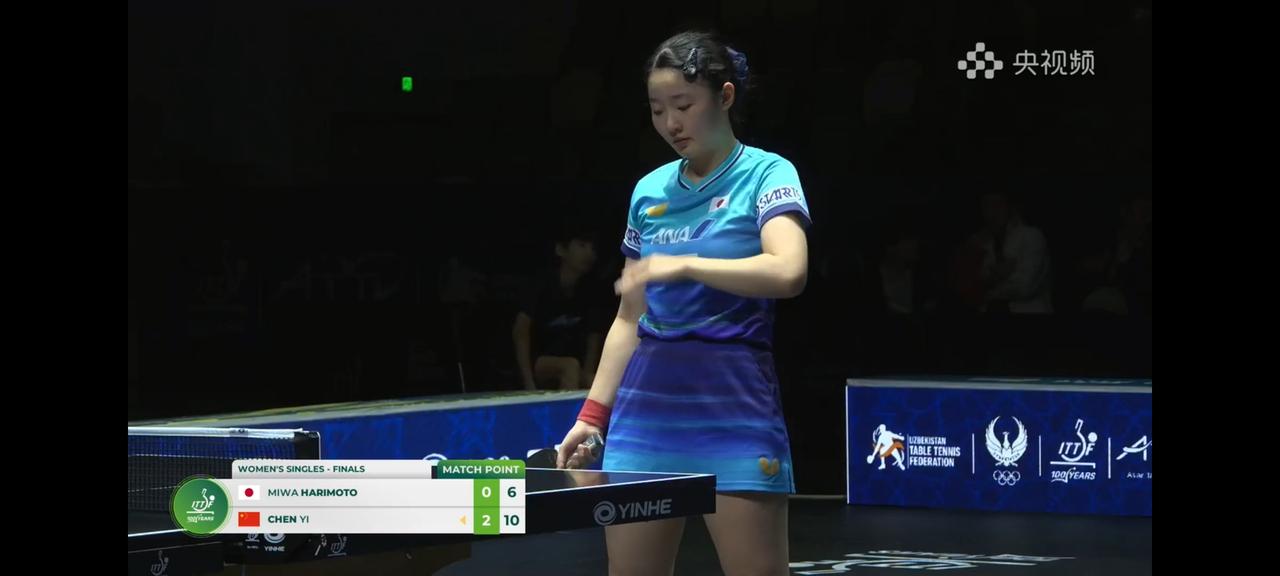 抗日英雄，陈熠，3:0横扫张本美和，夺取亚锦赛冠军。
真的没想到，陈熠一波四连败