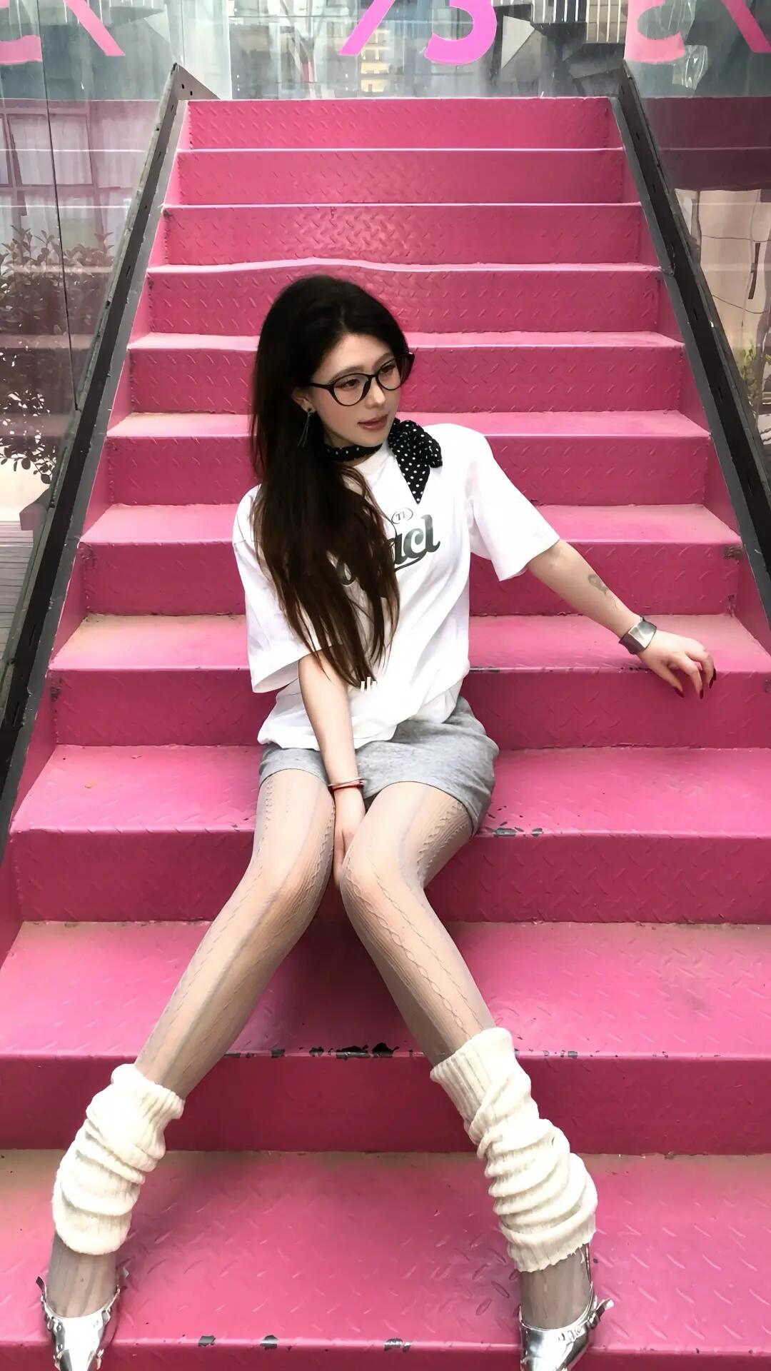 嘴再硬 亲起来也是软的