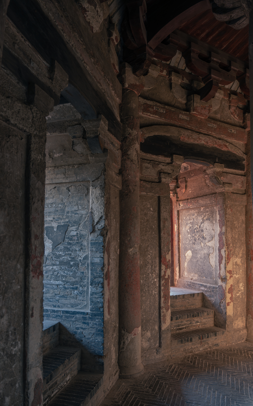 如果要在江南除了保国寺大殿外，再找一处北宋建筑空间的时间胶囊，那么非瑞光塔莫属，