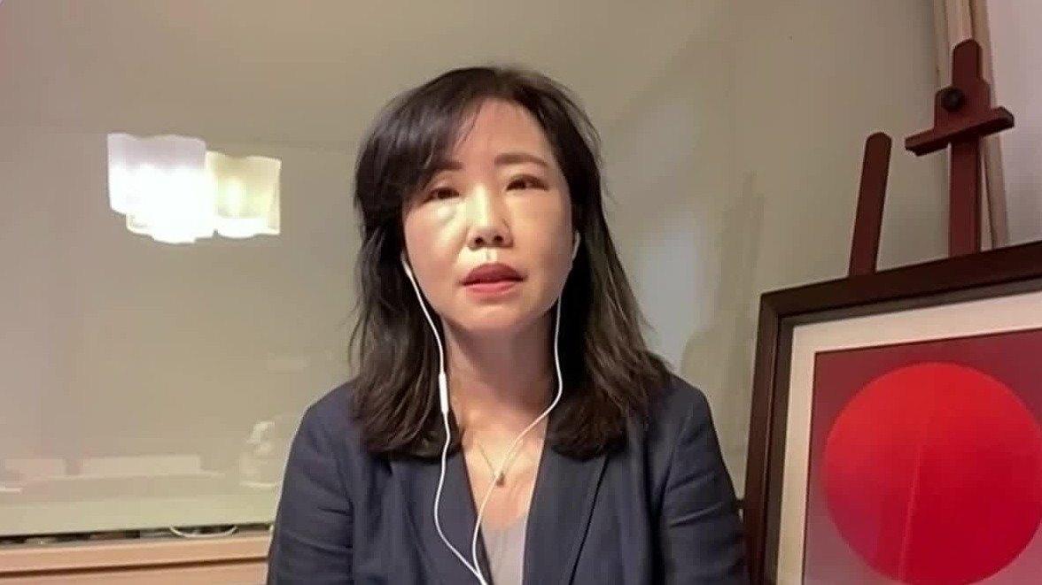 尹乃菁彻底暴露独台真面目

赖清德原定窜访斯威士兰，临行前因为非洲三国拒绝飞越领