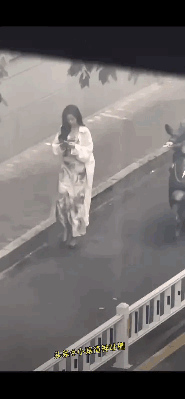 这气质一看就是我这辈子高攀不起的人！ 