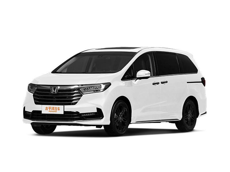 M8就是国产“卷王”，空间大、配置拉满，二排航空座椅带按摩，长途全家都舒服 。动