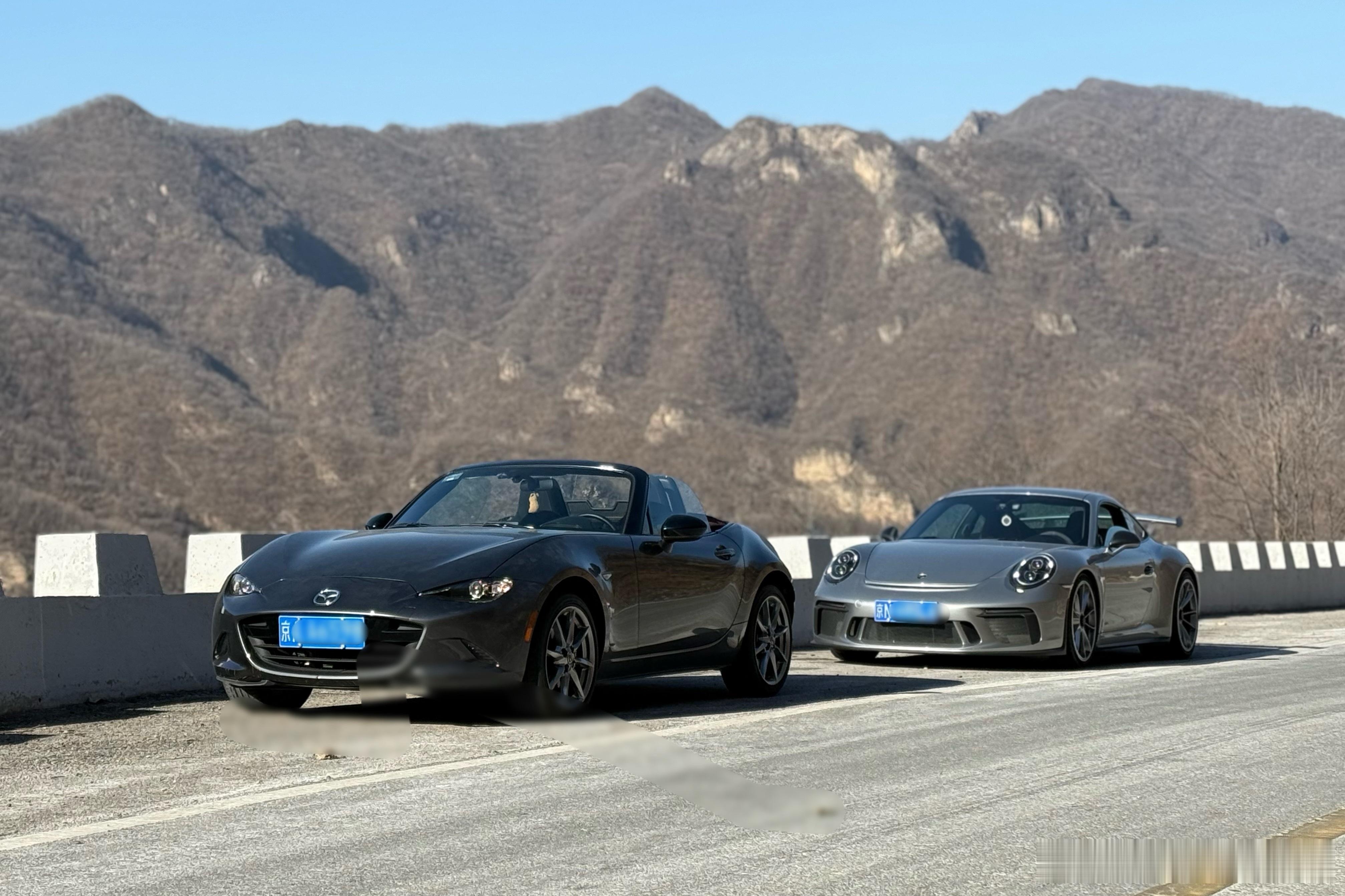 对于现阶段的我来说，跑车这东西吧，在好开的前提下，真得有点性格，这车才足够吸引人