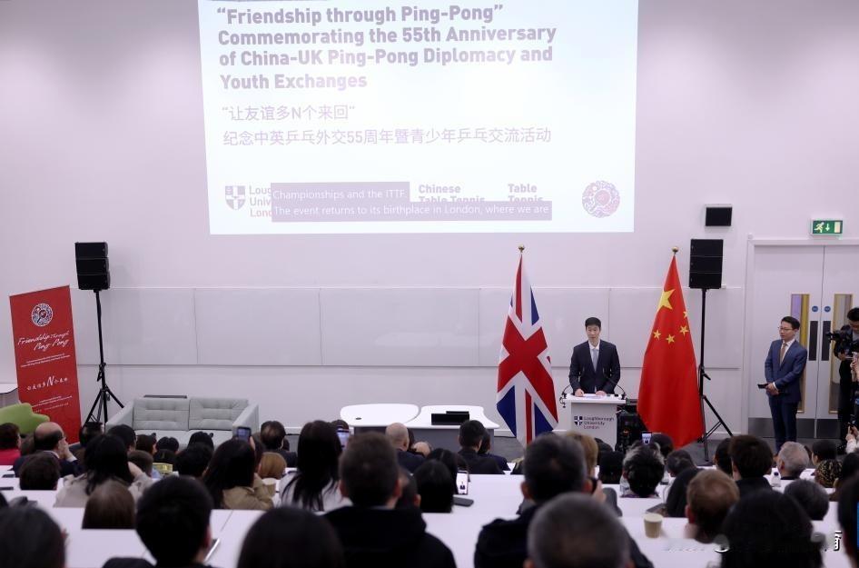 没想到世乒赛圆满夺冠后，
赛场风波依旧没停。
 
身为队内前辈，王励勤毫不避讳直
