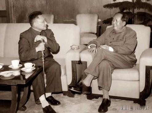 “如果我死后，中国会变成什么样子？”,1973年，毛主席问出了这句话，邓小平思考