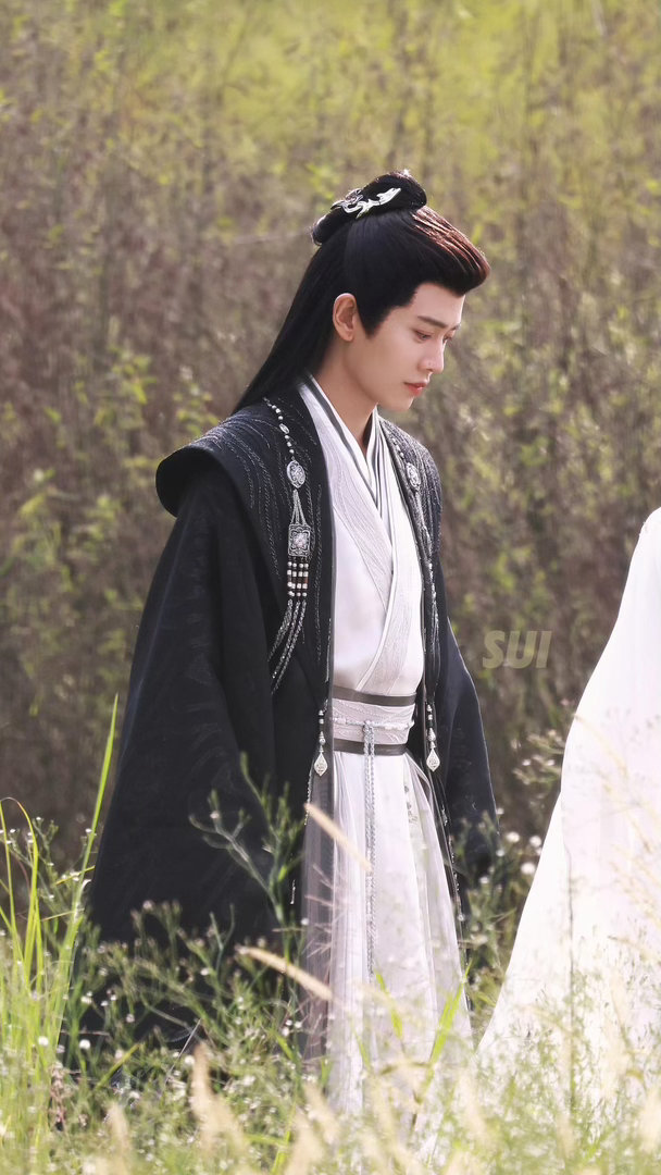 四年了任嘉伦还在挨周生辰的刀电视剧佳偶天成 陆千乔换心换血换肉换骨，本来已经很惨