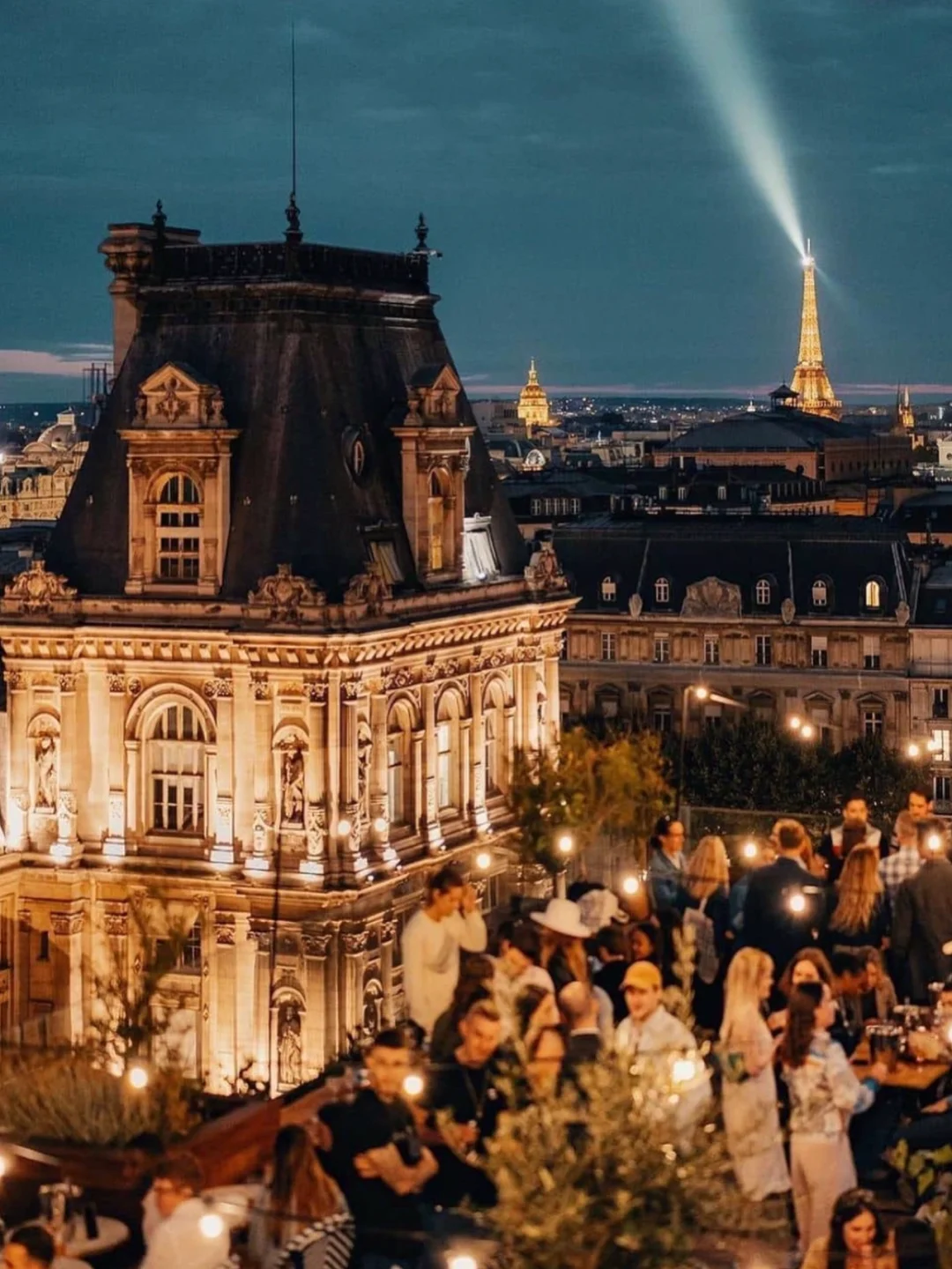🇫🇷法国🍹能观赏巴黎夜晚的顶楼露台bar！