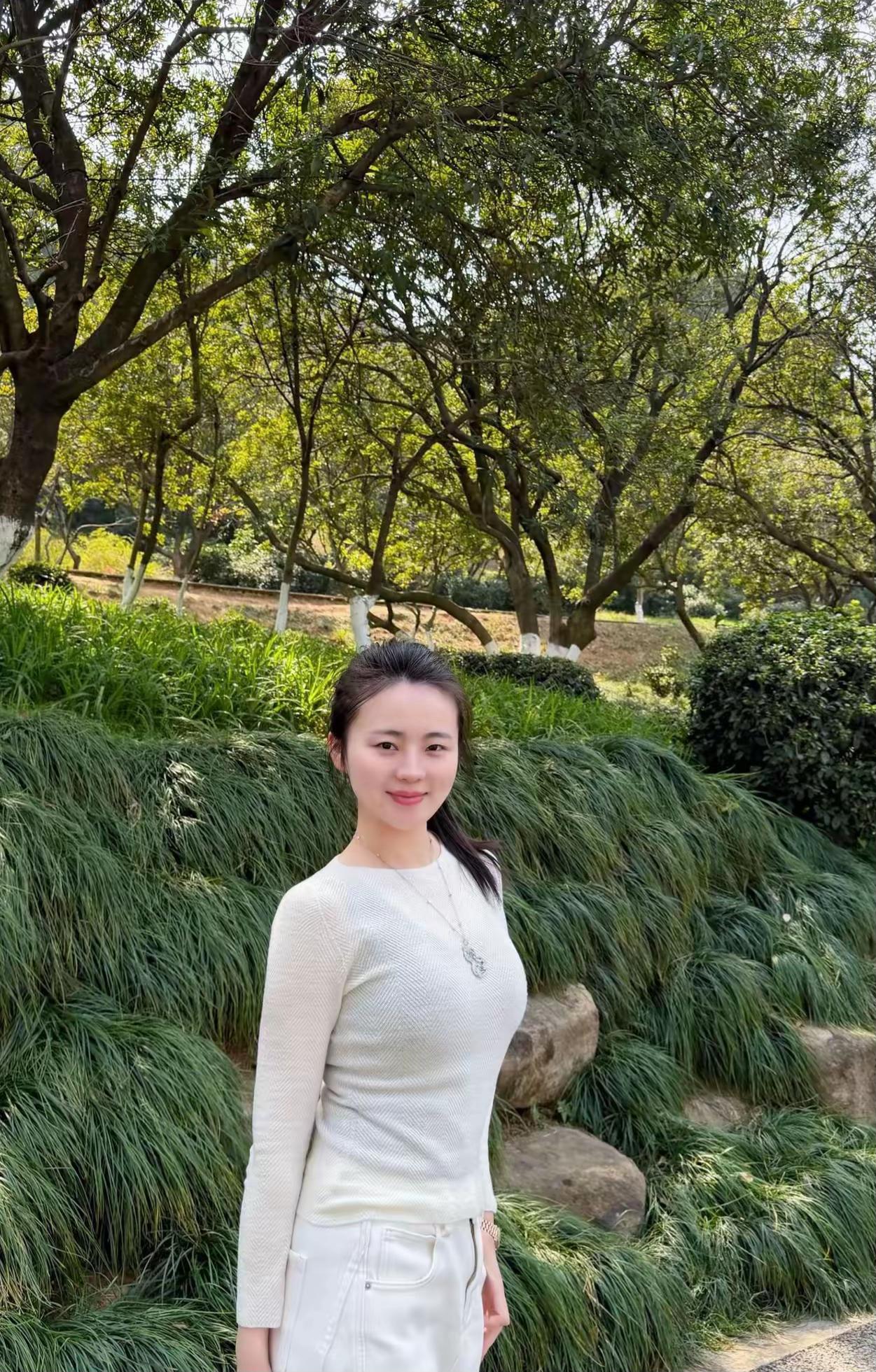 女孩子怎么穿搭既时尚又好看?