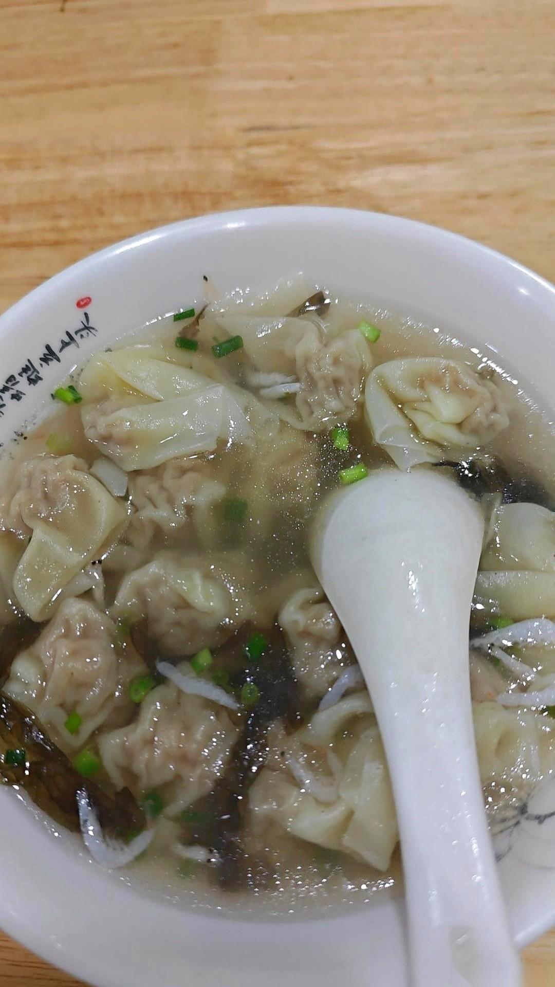 微信拉黑？嗐，这不就是现代人的“绝交信”嘛！只不过更绝，更不讲武德，直接把人连根