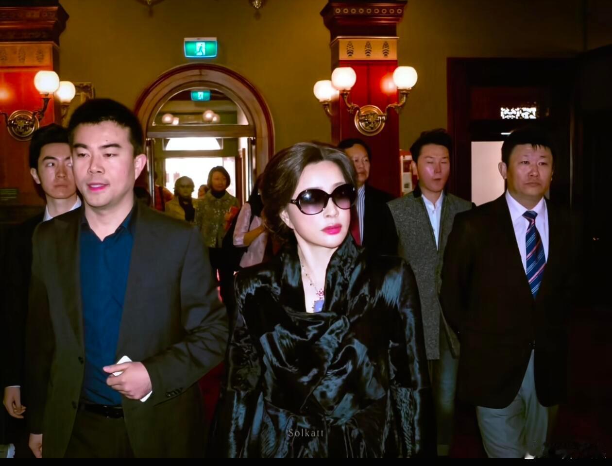 刘晓庆杨迪官宣关注流大会刘晓庆官宣关注流大会迎来令人激动的官宣时刻，刘晓庆杨迪敲