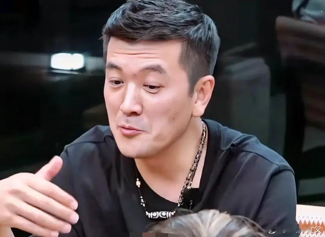 杨子翻脸 杨子又整啥新剧本啊，突然之间就翻脸，还说节目不录了，他这是要和麦琳争个