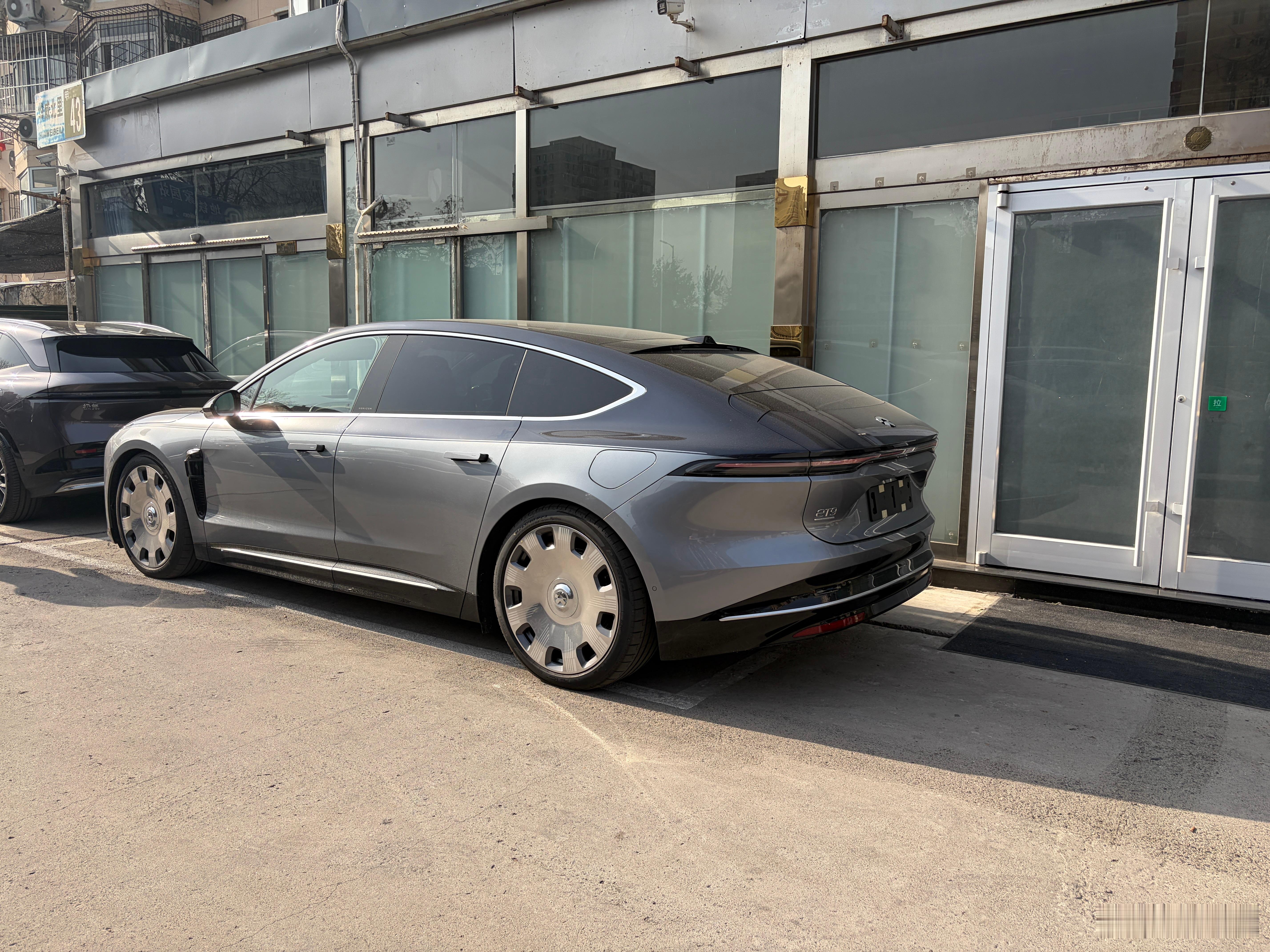 周末北京如果去东二东三环太堵车，来程因为来不及预约我都自己开，回程基本都提前预约