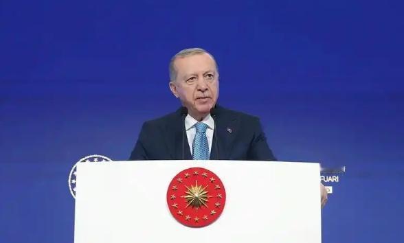 4月12日，一则“埃尔多安威胁入侵以色列”的消息席卷全球，瞬间将中东推向紧张边缘