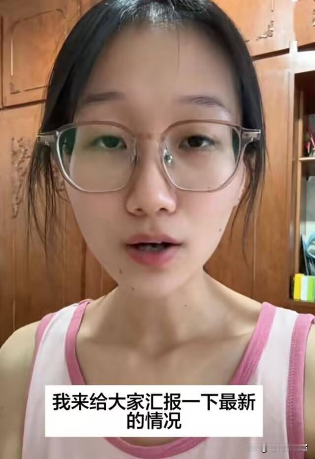慕田峪长城插队后续！导游已被拘留，女子透更多，文旅局将约谈处罚。
 
7月8日，