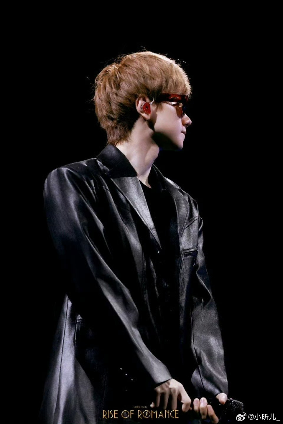 汪苏泷演唱会现场全是亲戚 汪苏泷演唱会直接变认亲大会，亲戚团强势围观，唱歌都多了