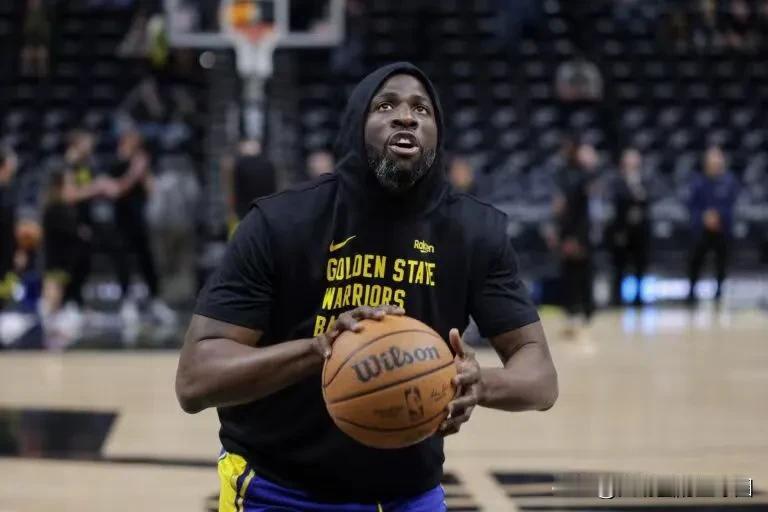 素有美国杨毅之称的ESPN名嘴史蒂夫史密斯在最新的节目中谈到最近5连胜的勇士时对
