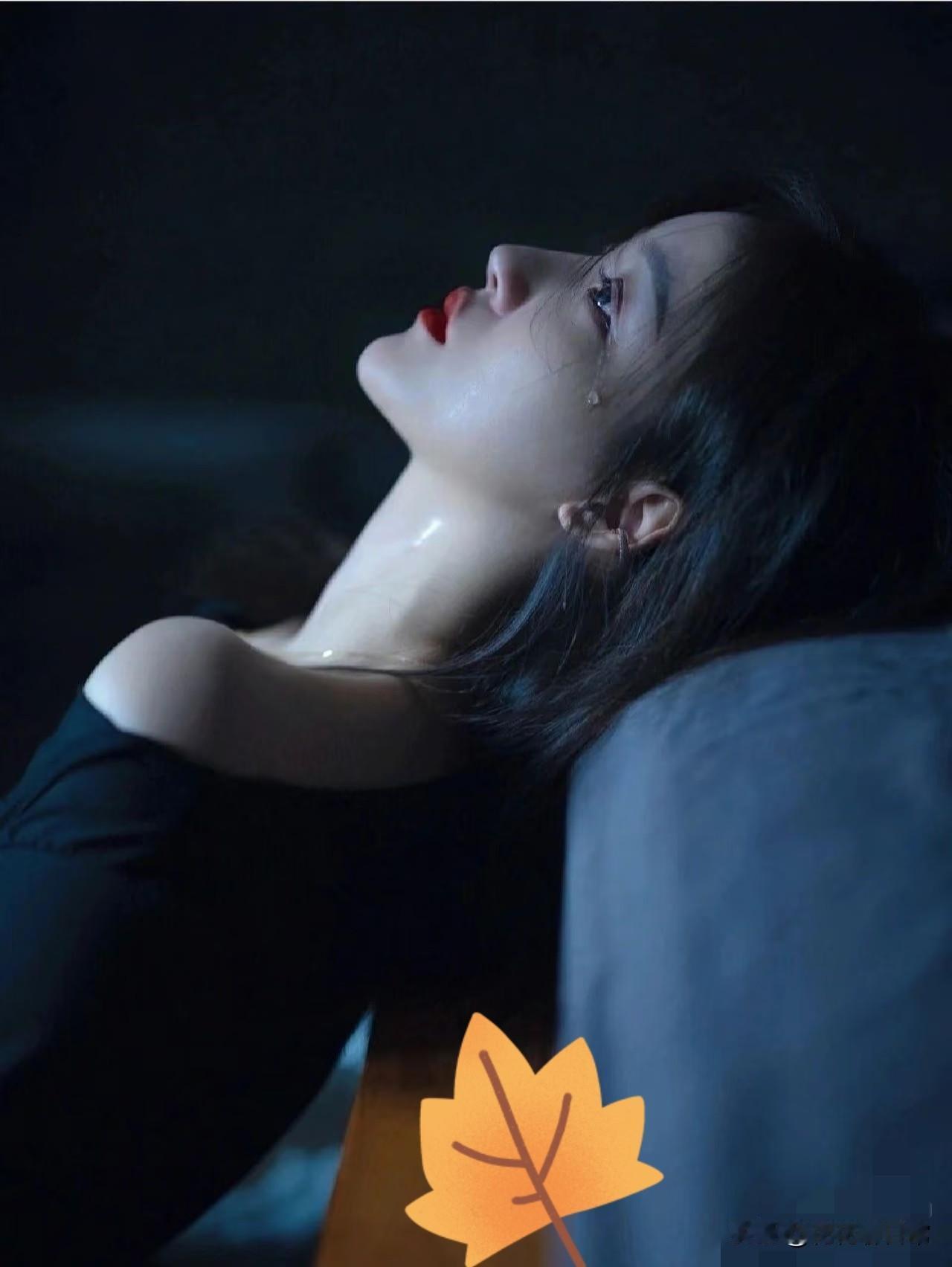 宝！
记住这句话，
在能力范围内，千万别
主动选择去吃苦！
 
    不想听的