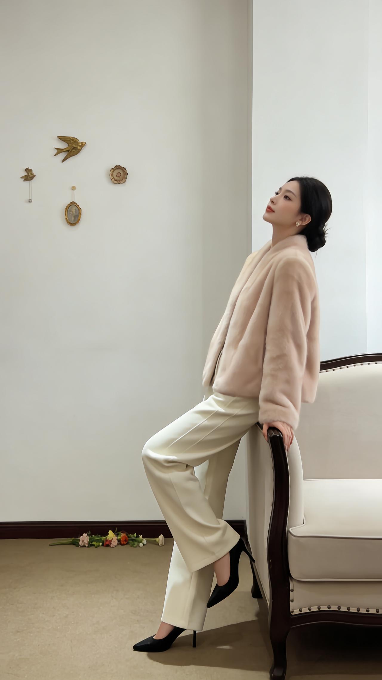 有哪些日常又气质的穿搭推荐