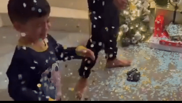 我涛再也不是从前那个小哭包了现在进球都不带庆祝的