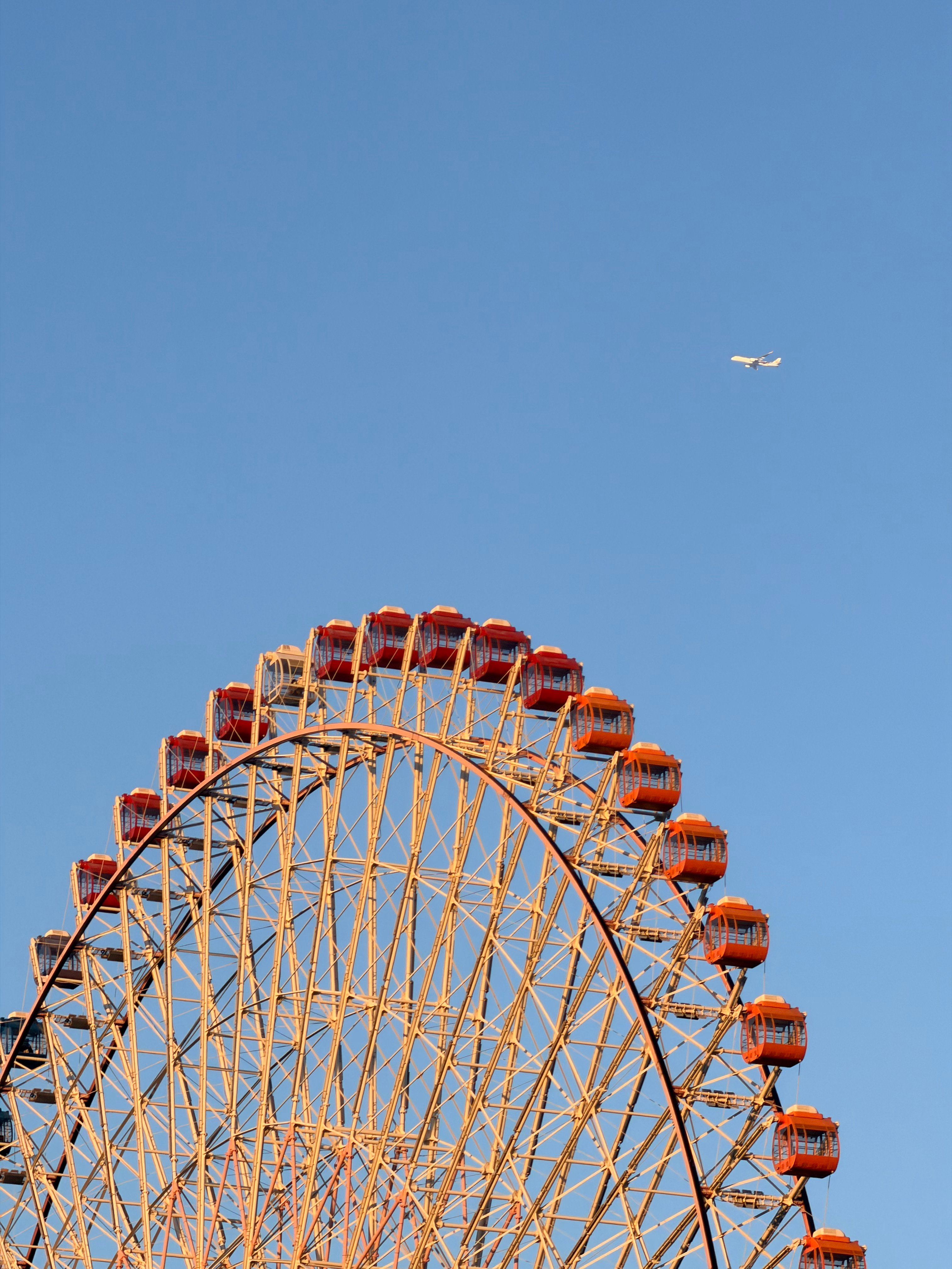 刚从北海道回东京一下飞机就来海边了天气真好