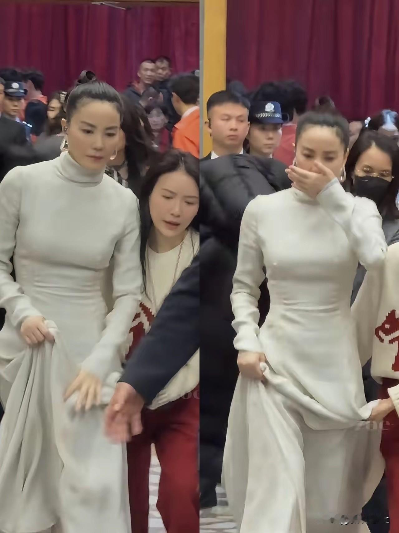 原来屏幕里的王菲，和线下差距这么大！

朋友现场看王菲，脸上没几根皱纹，眉毛自然